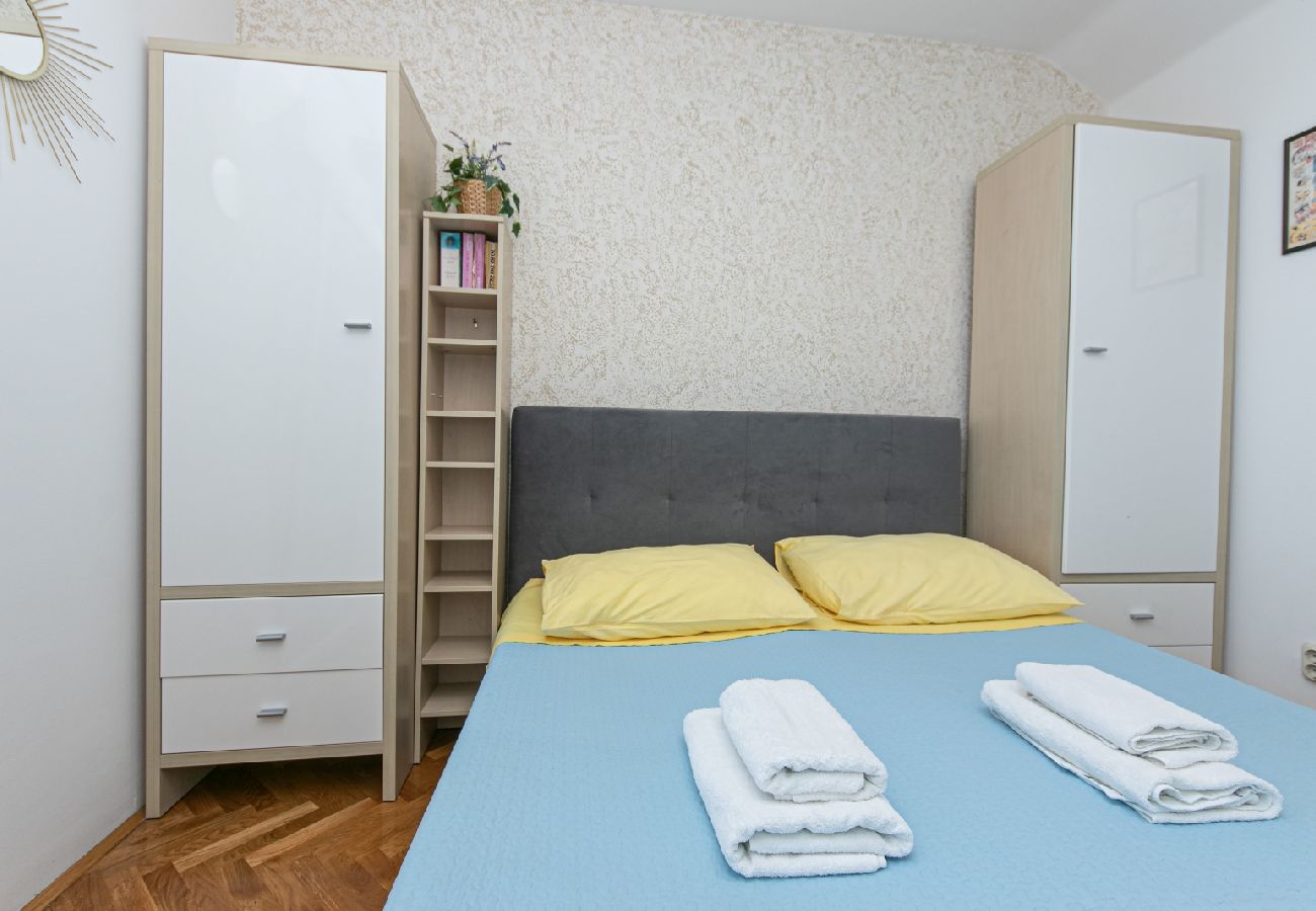 Apartament w Drašnice - Apartament w Drašnice z Widok na morze, taras, Klimatyzacja, WIFI (4992-2)