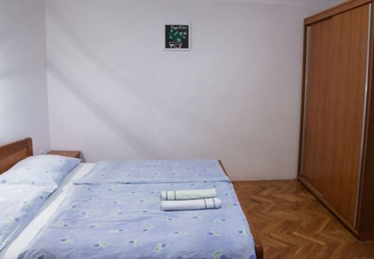 Apartament w Lopar - Apartament w Lopar z balkon, Klimatyzacja, WIFI (4739-2)