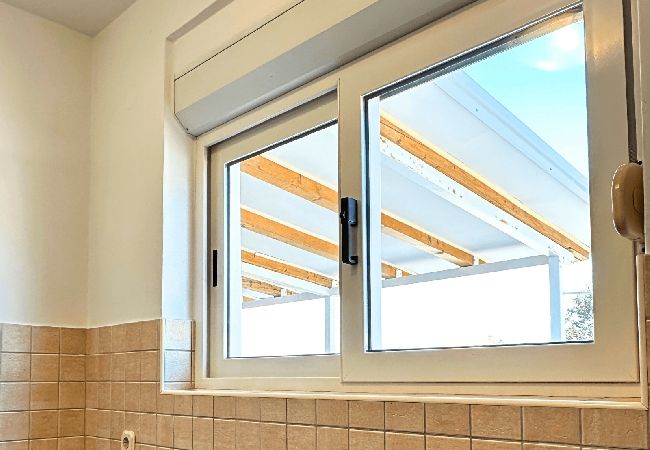 Apartament w Murter - Apartament w Murter z Widok na morze, taras, Klimatyzacja, WIFI (5026-3) Apartament w Murter - Apartament w Murter z Widok na morze, taras, Klimatyzacja, WIFI (5026-3)