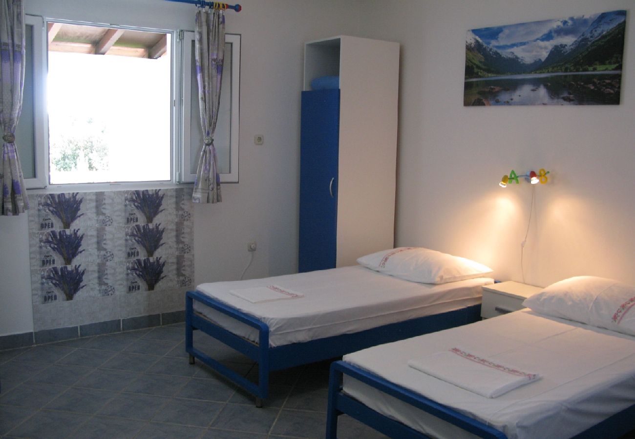 Apartament w Lopar - Apartament w Lopar z Widok na morze, Loggia, Klimatyzacja, WIFI (4229-5)