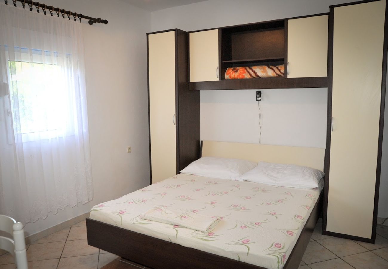 Apartament w Lopar - Apartament w Lopar z Widok na morze, Loggia, Klimatyzacja, WIFI (4229-6)