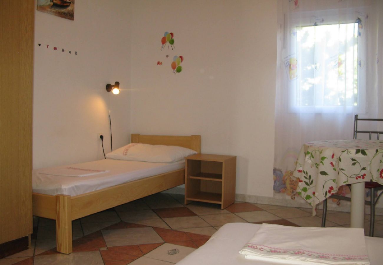 Apartament w Lopar - Apartament w Lopar z Widok na morze, Loggia, Klimatyzacja, WIFI (4229-6)