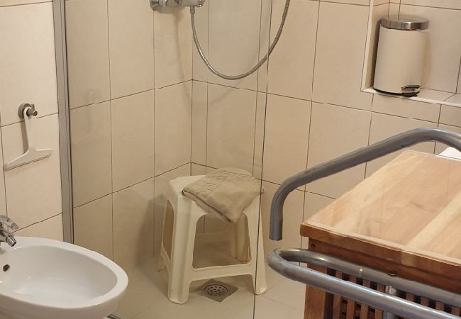 Apartament w Mali Lošinj - Apartment in Mali Lošinj with Terrace, Air condition, WIFI, Washing machine (4913-3) Apartament w Mali Lošinj - Apartment in Mali Lošinj with Terrace, Air condition, WIFI, Washing machine (4913-3)