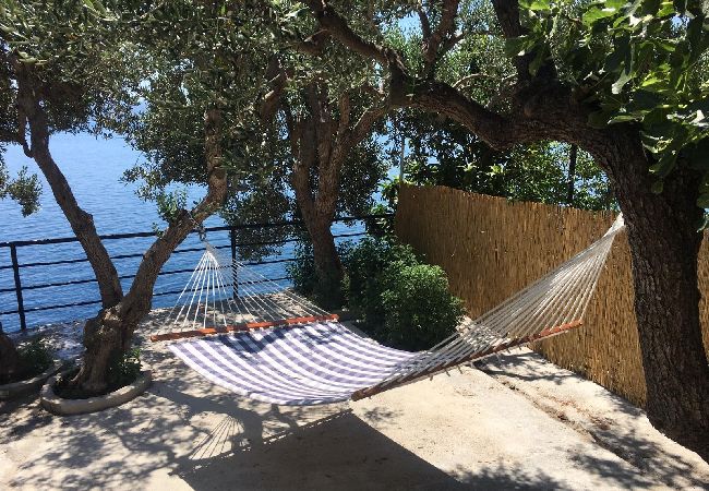 Dom w Pisak - Domek wypoczynkowy w Pisak z Widok na morze, taras, Klimatyzacja, WIFI (5023-4) Dom w Pisak - Domek wypoczynkowy w Pisak z Widok na morze, taras, Klimatyzacja, WIFI (5023-4)