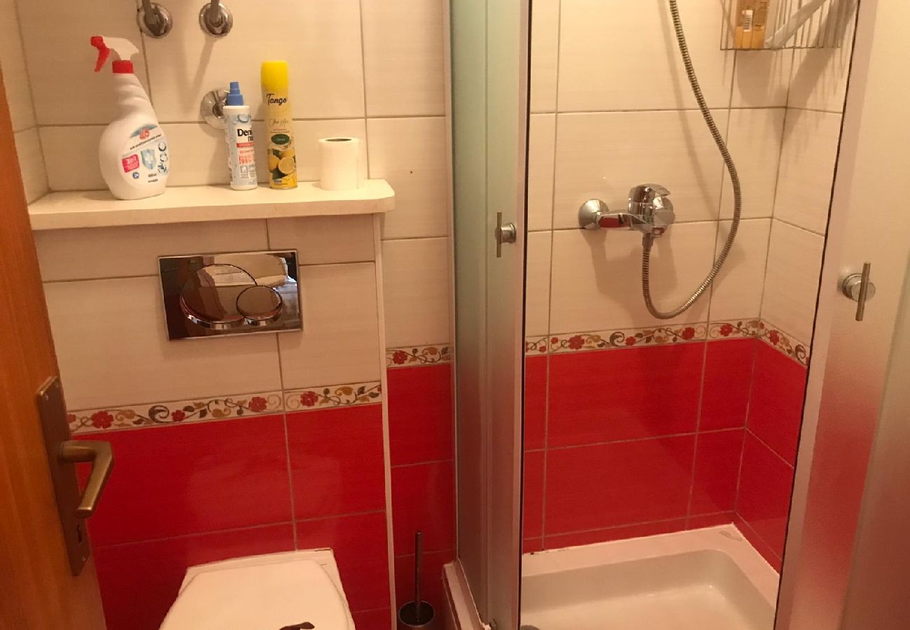 Apartament w Pisak - Apartament w Pisak z Widok na morze, taras, Klimatyzacja, WIFI (5023-3)