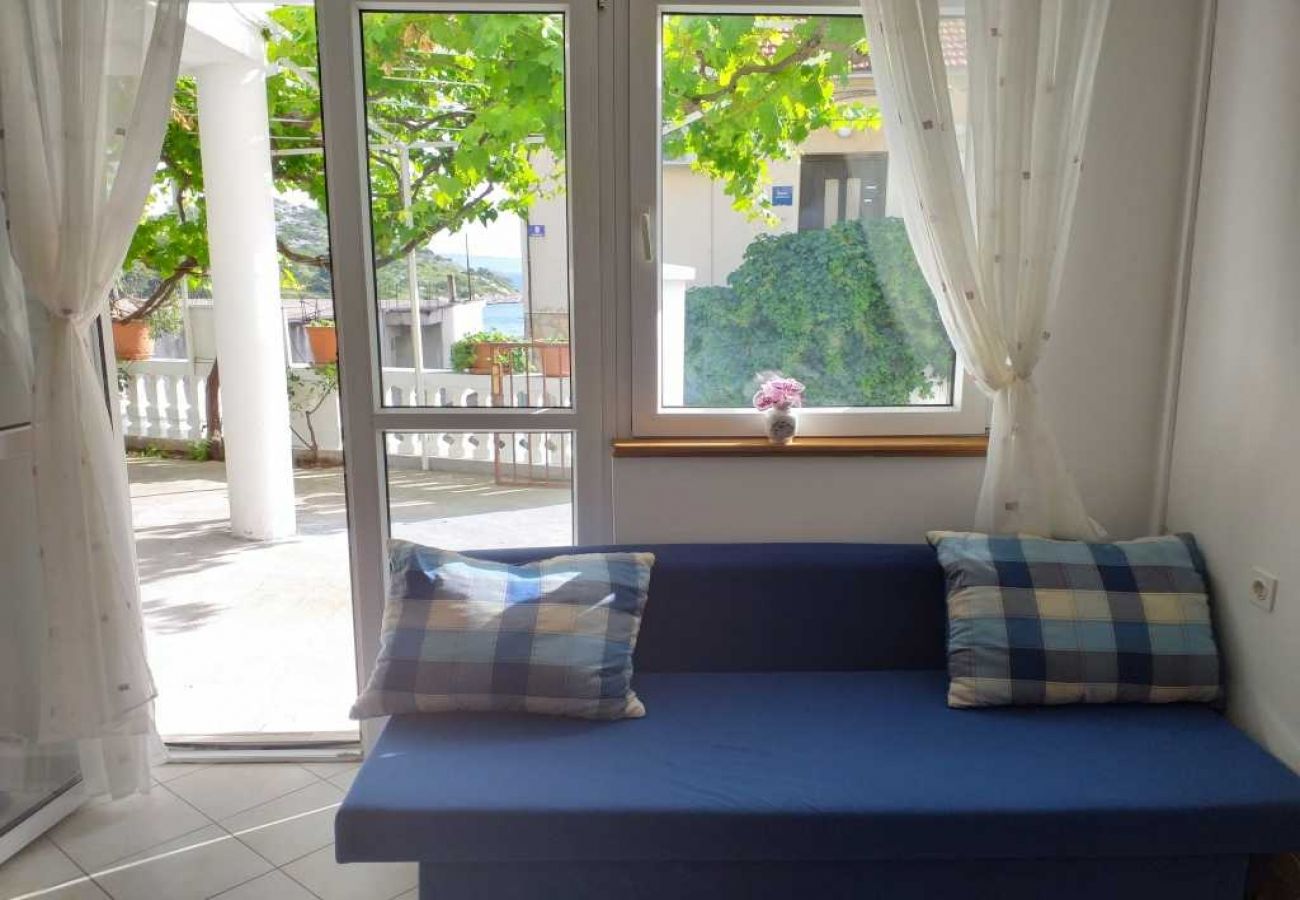 Apartament w Tribunj - Apartament w Tribunj z taras, Klimatyzacja, WIFI (5035-3)