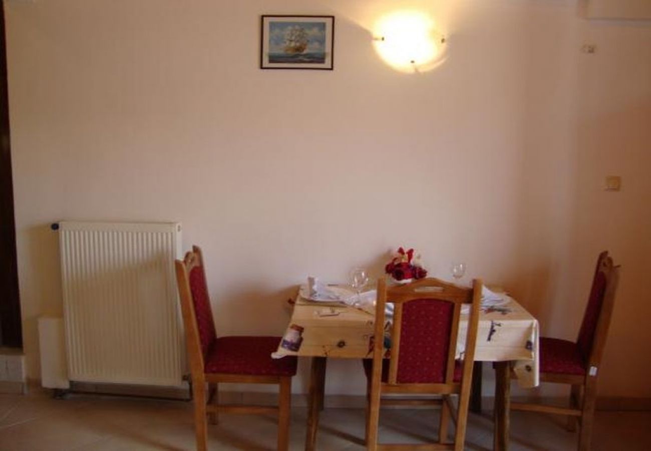 Apartament w Tribunj - Apartament w Tribunj z balkon, Klimatyzacja, WIFI (5037-4)