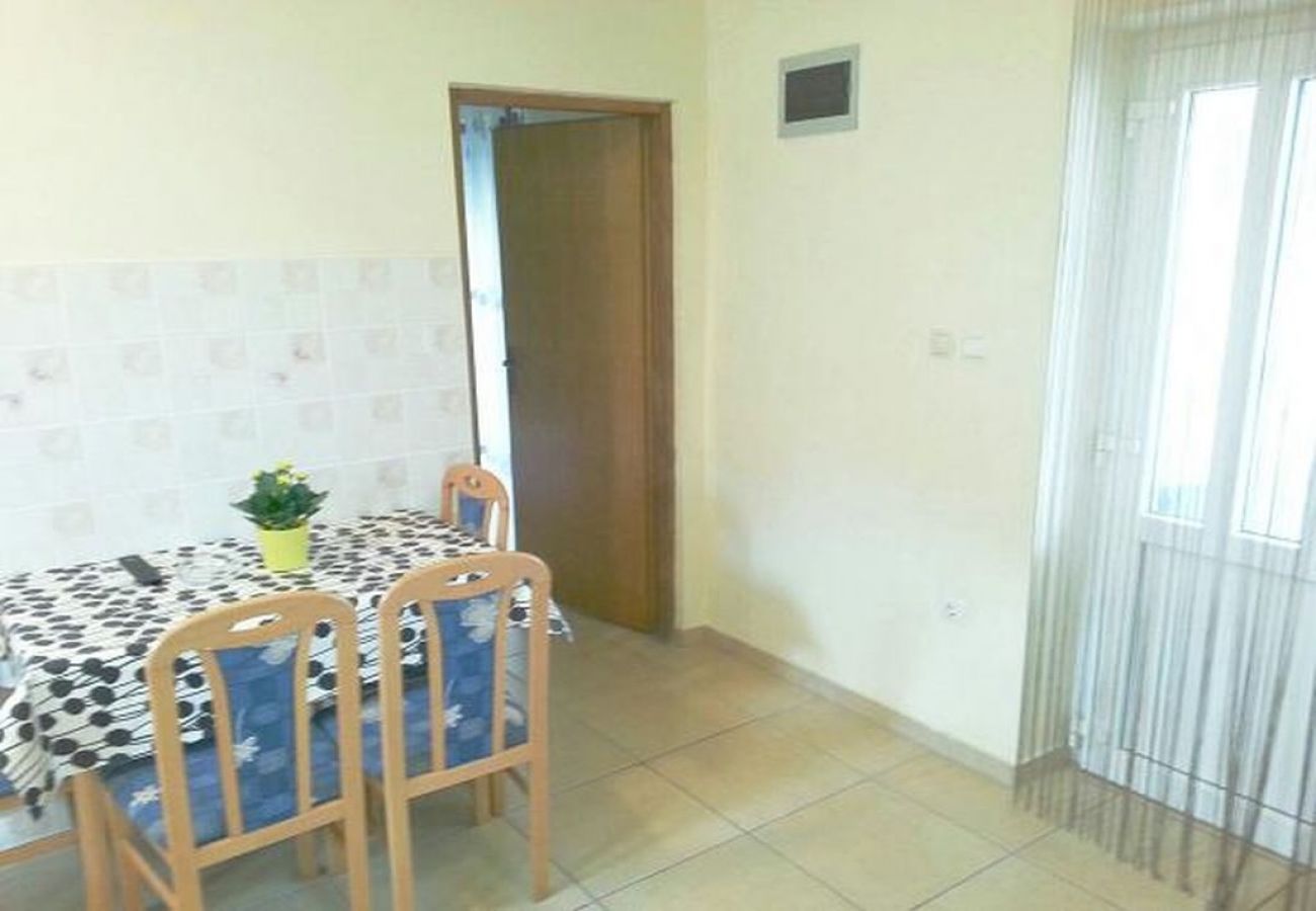 Apartament w Tribunj - Apartament w Tribunj z taras, Klimatyzacja, WIFI (5038-2)