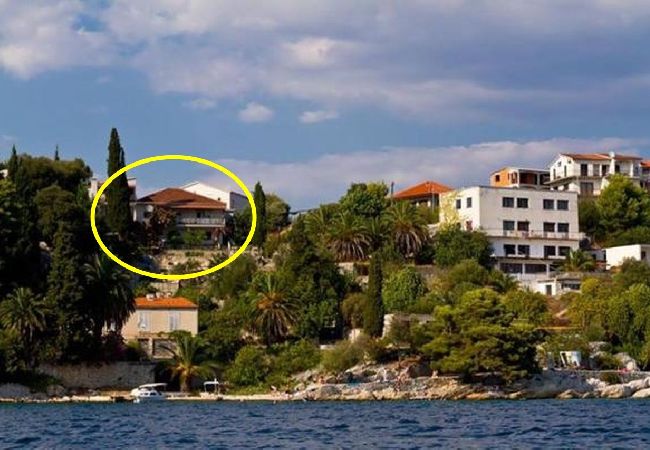 Apartament w Trogir - Apartament w Trogir z Widok na morze, balkon, Klimatyzacja, WIFI (5055-2) Apartament w Trogir - Apartament w Trogir z Widok na morze, balkon, Klimatyzacja, WIFI (5055-2)