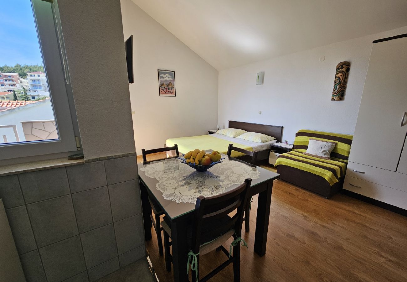 Studio w Duce - Apartament Studio w Duće z Widok na morze, balkon, Klimatyzacja, WIFI (5067-6)