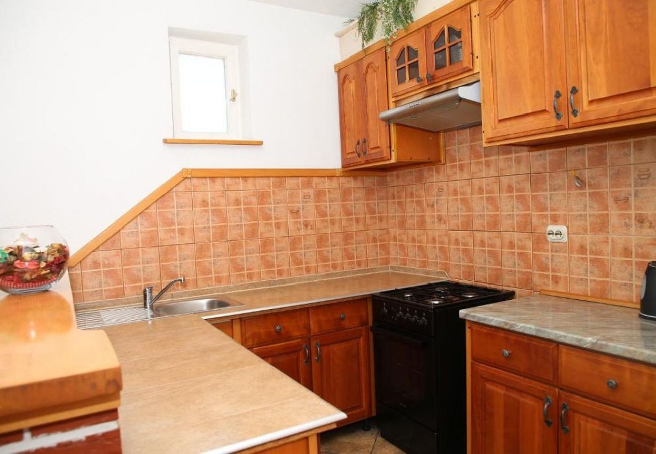 Apartament w Trogir - Apartament w Trogir z Widok na morze, taras, Klimatyzacja, WIFI (5065-1)