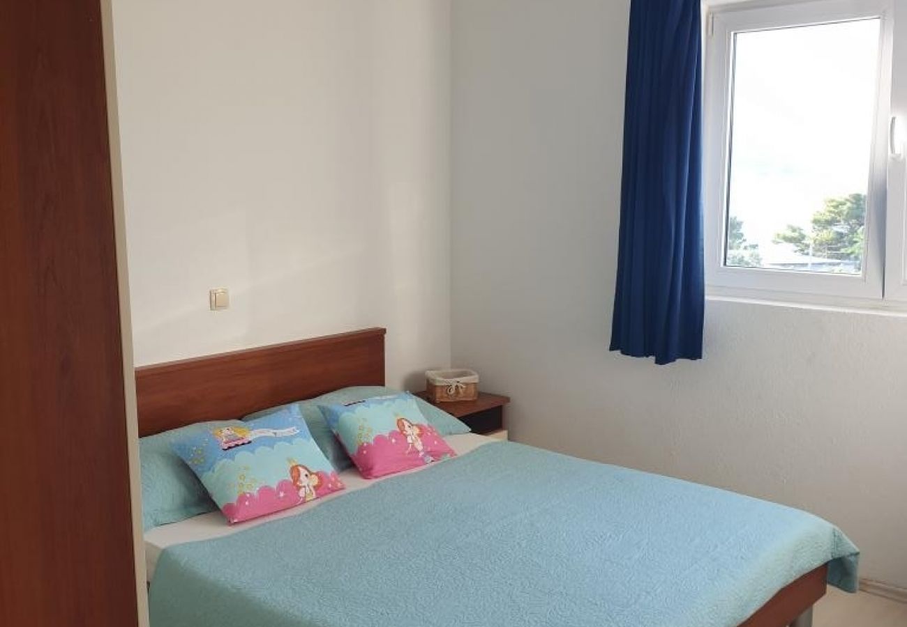 Apartament w Duce - Apartament w Duće z Widok na morze, taras, Klimatyzacja, WIFI (5063-1)