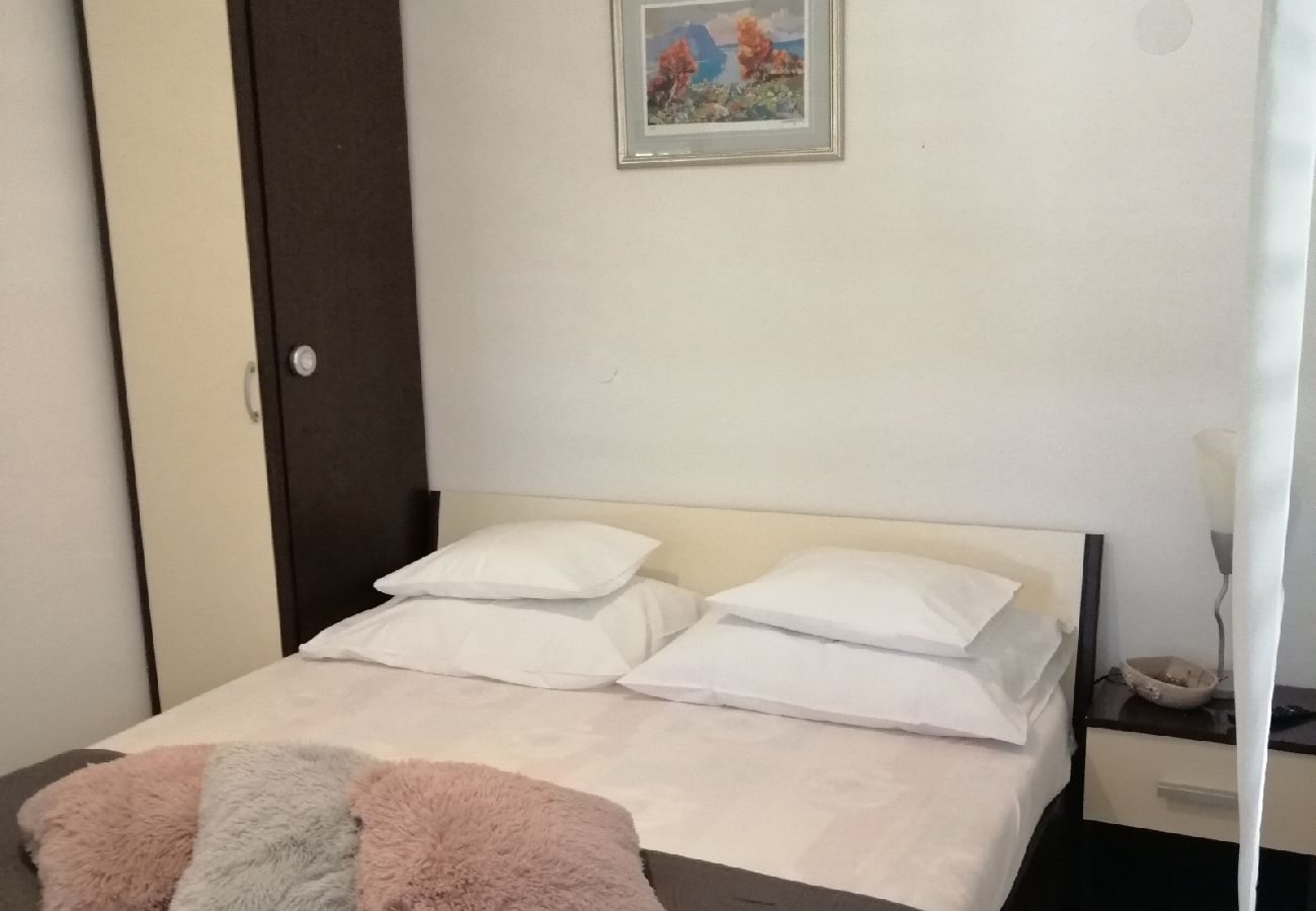 Apartament w Privlaka - Apartament w Privlaka z Widok na morze, taras, Klimatyzacja, WIFI (3591-3)