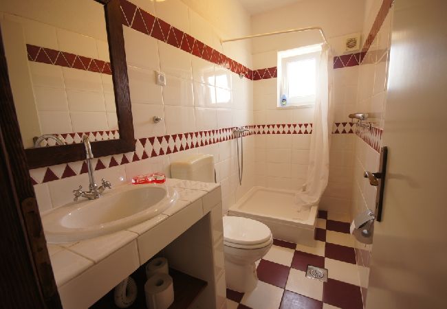 Apartament w Vodice - Ferienwohnung in Vodice mit Meerblick, Terrasse, Klimaanlage, W-LAN (144-2) Apartament w Vodice - Ferienwohnung in Vodice mit Meerblick, Terrasse, Klimaanlage, W-LAN (144-2)