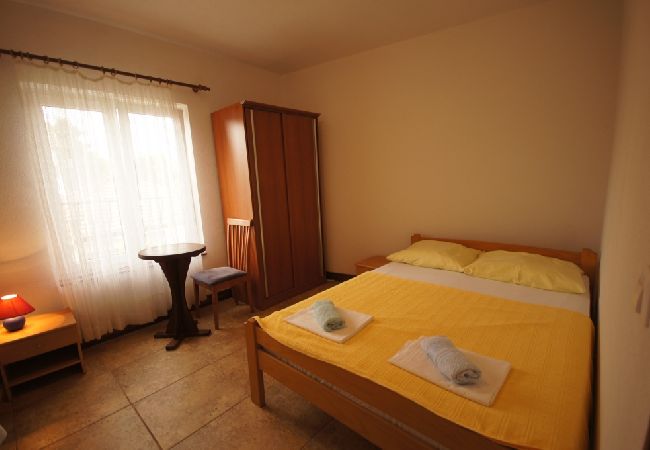 Apartament w Vodice - Ferienwohnung in Vodice mit Meerblick, Terrasse, Klimaanlage, W-LAN (144-1) Apartament w Vodice - Ferienwohnung in Vodice mit Meerblick, Terrasse, Klimaanlage, W-LAN (144-1)