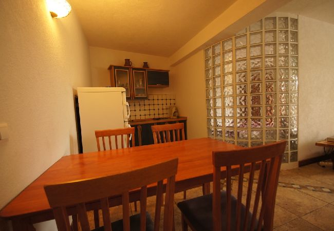 Apartament w Vodice - Ferienwohnung in Vodice mit Meerblick, Terrasse, Klimaanlage, W-LAN (144-1) Apartament w Vodice - Ferienwohnung in Vodice mit Meerblick, Terrasse, Klimaanlage, W-LAN (144-1)