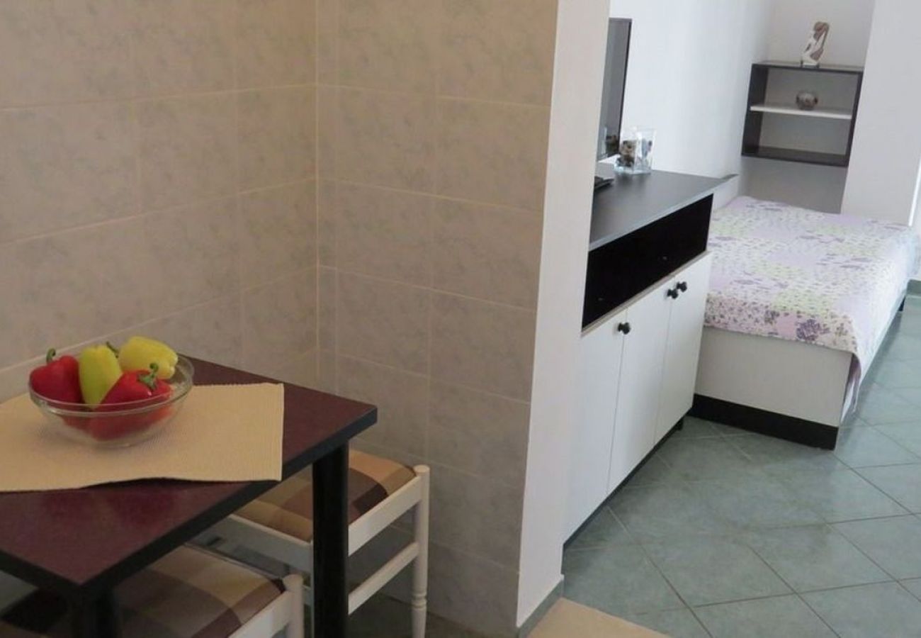 Studio w Orebic - Apartament Studio w Orebić z Widok na morze, balkon, Klimatyzacja, WIFI (4202-4)