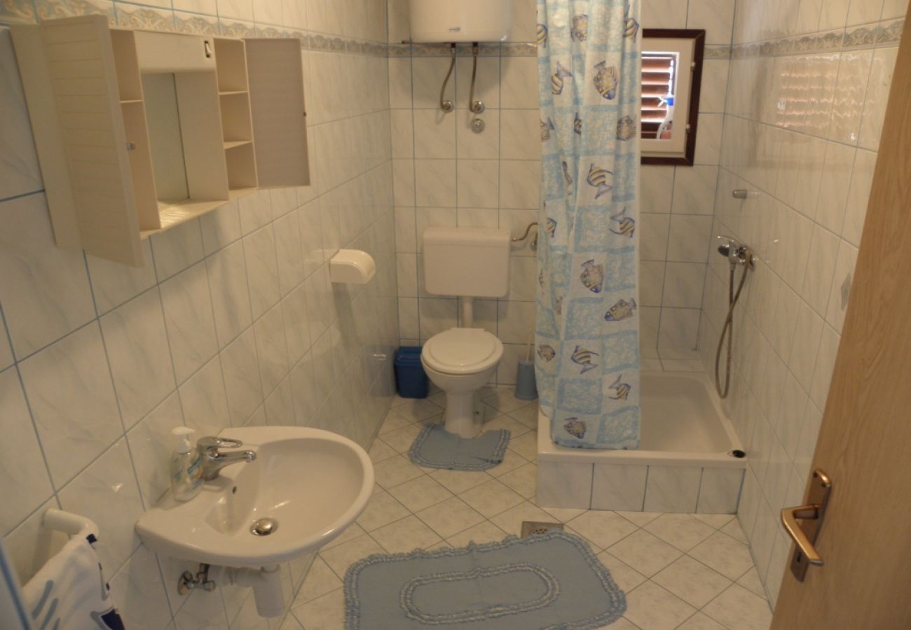 Apartament w Lopar - Apartament w Lopar z Widok na morze, taras, WIFI, Pralka (593-2)