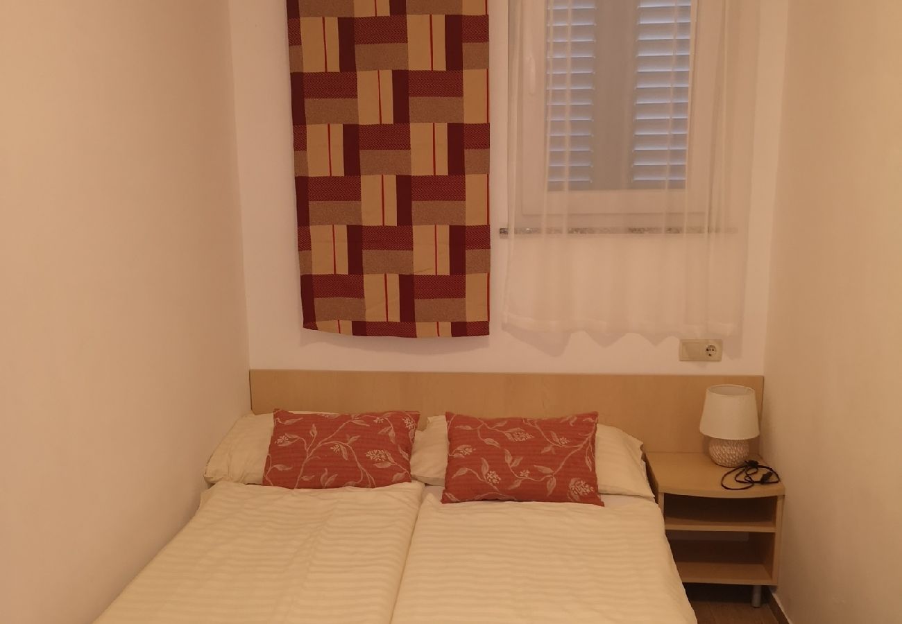 Apartament w Lopar - Apartament w Lopar z Widok na morze, taras, WIFI, Pralka (593-4)