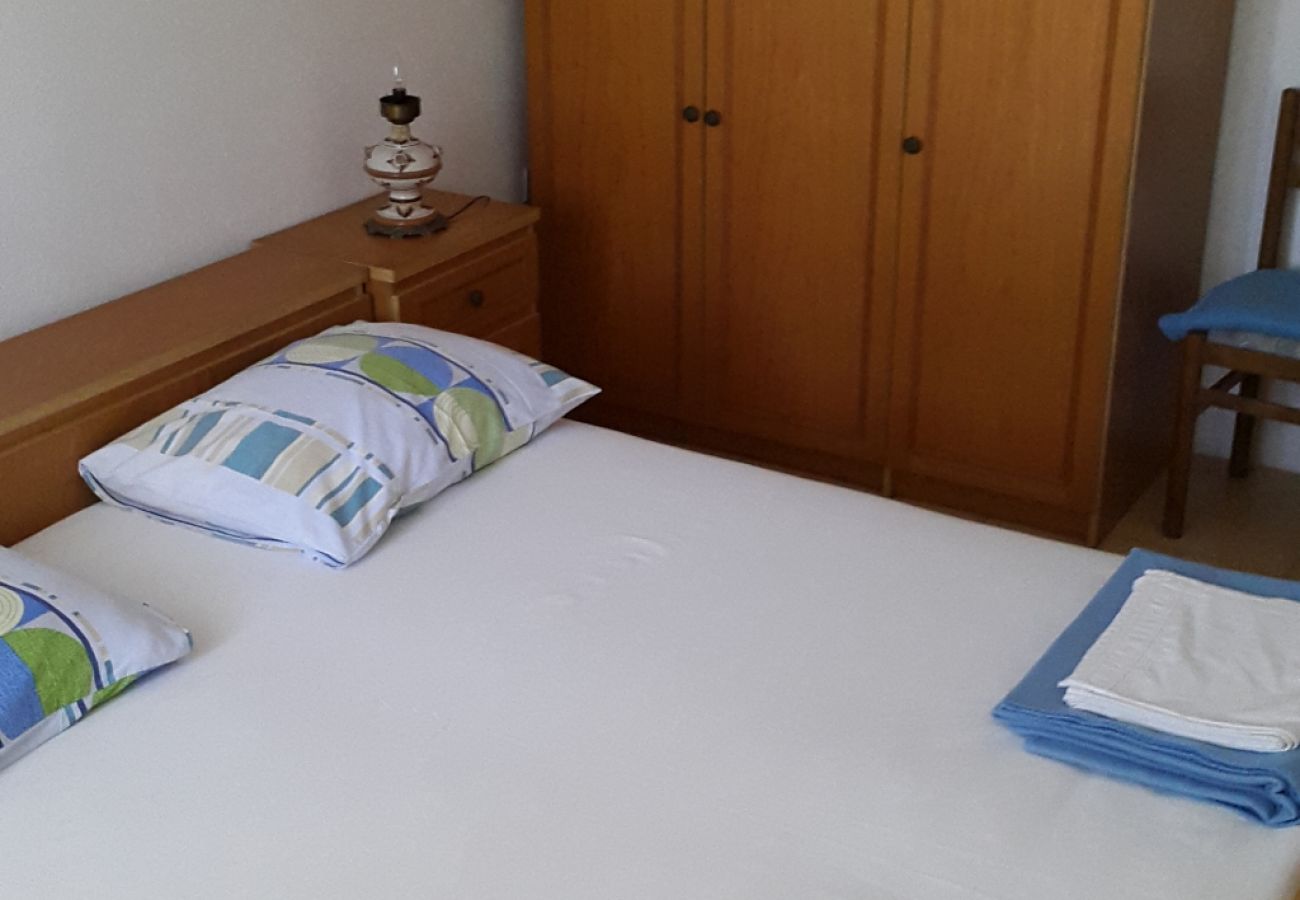 Apartament w Vinišce - Apartament w Vinišće z Widok na morze, taras, Klimatyzacja, WIFI (4752-1)