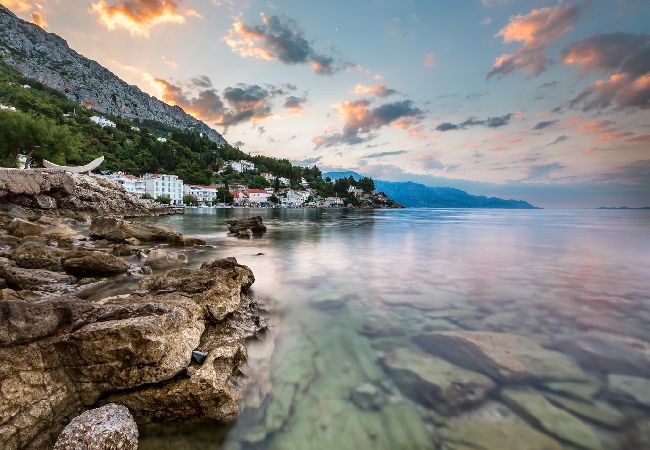 Apartament w Lokva Rogoznica - Apartament w Lokva Rogoznica z Widok na morze, taras, Klimatyzacja, WIFI (5118-1) Apartament w Lokva Rogoznica - Apartament w Lokva Rogoznica z Widok na morze, taras, Klimatyzacja, WIFI (5118-1)