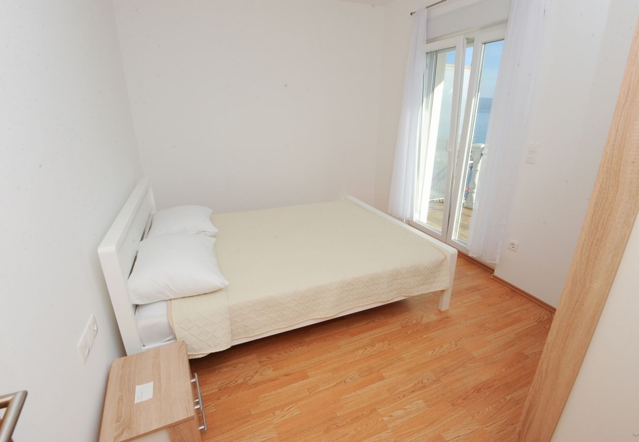 Apartament w Podstrana - Apartament w Podstrana-Sv.Martin z Widok na morze, balkon, Klimatyzacja, WIFI (5117-3)