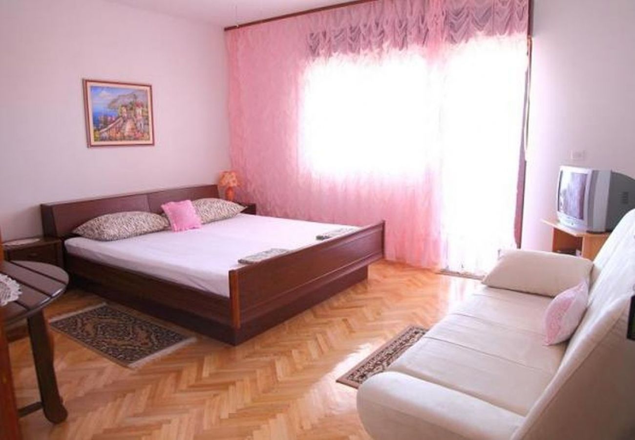 Apartament w Duce - Apartament w Duće z Widok na morze, balkon, Klimatyzacja, WIFI (5128-3)