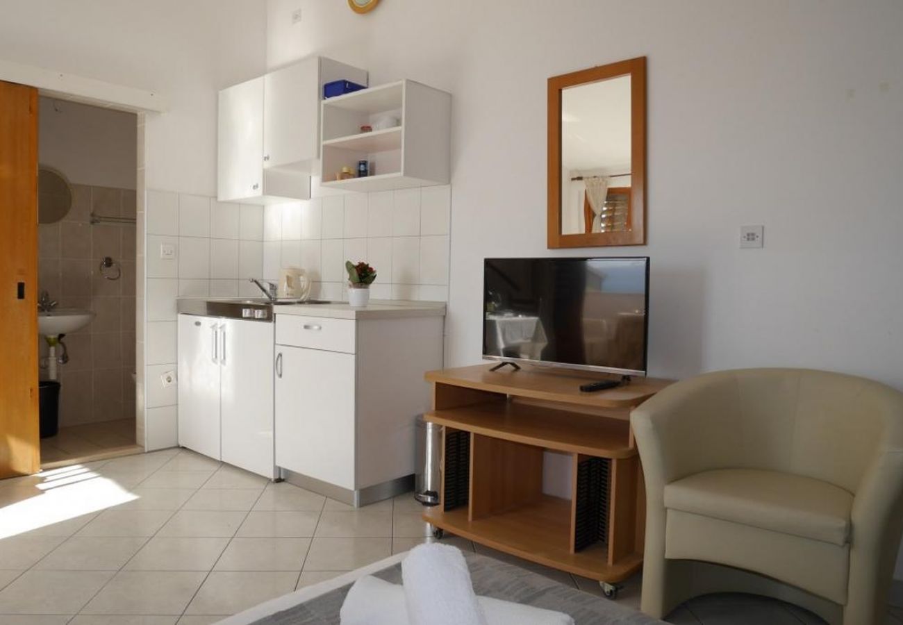 Studio w Dugi Rat - Apartament Studio w Dugi Rat z Widok na morze, balkon, Klimatyzacja, WIFI (5132-5)