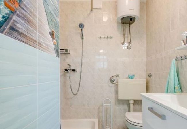 Apartament w Arbanija - Apartament w Arbanija z Widok na morze, balkon, Klimatyzacja, WIFI (5137-2) Apartament w Arbanija - Apartament w Arbanija z Widok na morze, balkon, Klimatyzacja, WIFI (5137-2)