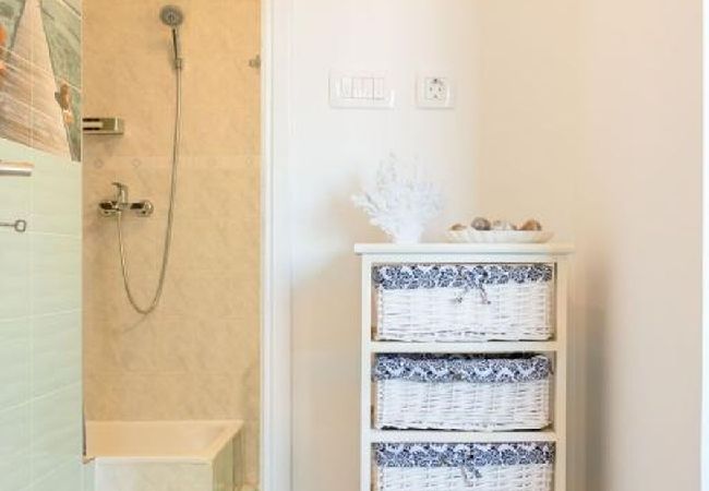 Apartament w Arbanija - Apartament w Arbanija z Widok na morze, balkon, Klimatyzacja, WIFI (5137-2) Apartament w Arbanija - Apartament w Arbanija z Widok na morze, balkon, Klimatyzacja, WIFI (5137-2)