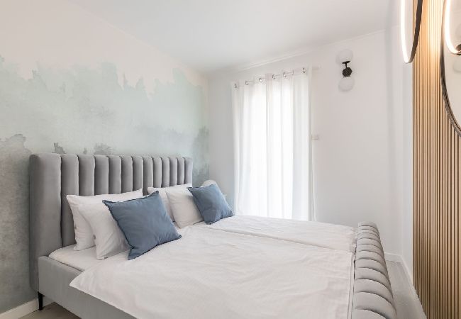 Apartament w Arbanija - Apartament w Arbanija z Widok na morze, taras, Klimatyzacja, WIFI (5139-2) Apartament w Arbanija - Apartament w Arbanija z Widok na morze, taras, Klimatyzacja, WIFI (5139-2)