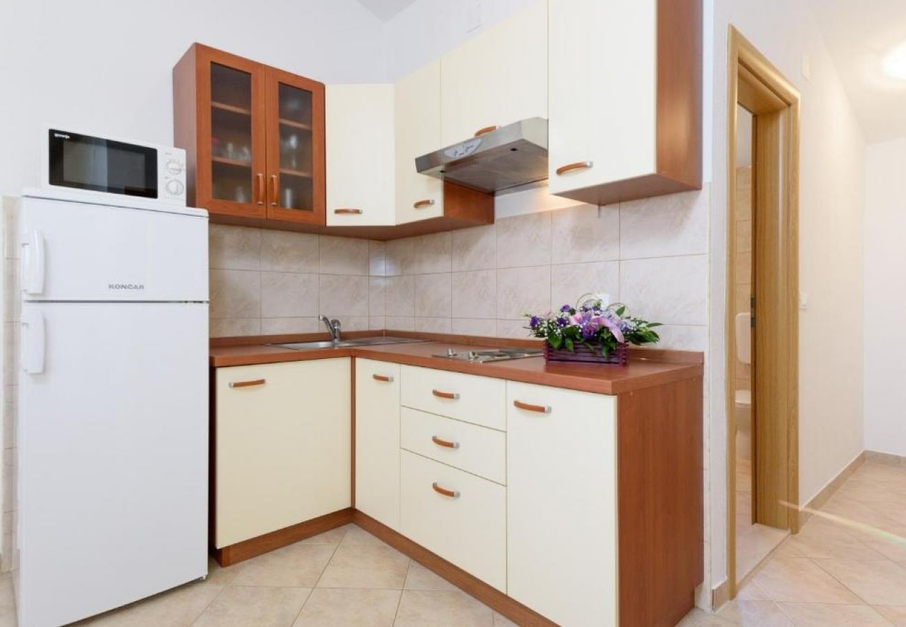 Apartament w Seget Vranjica - Apartament w Seget Vranjica z Widok na morze, balkon, Klimatyzacja, WIFI (5142-2)