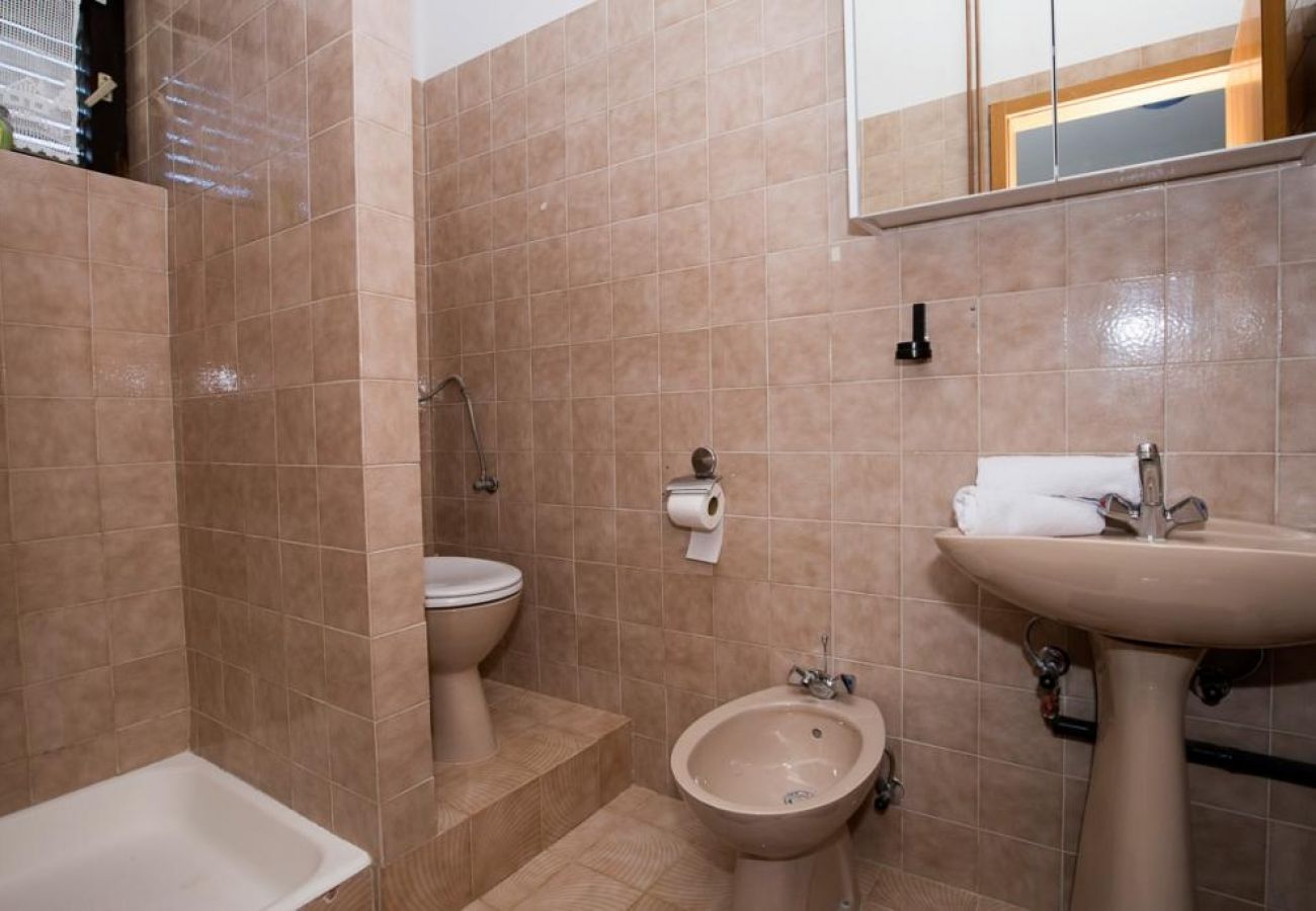 Studio w Duce - Apartament Studio w Duće z Widok na morze, balkon, Klimatyzacja, WIFI (5146-2)