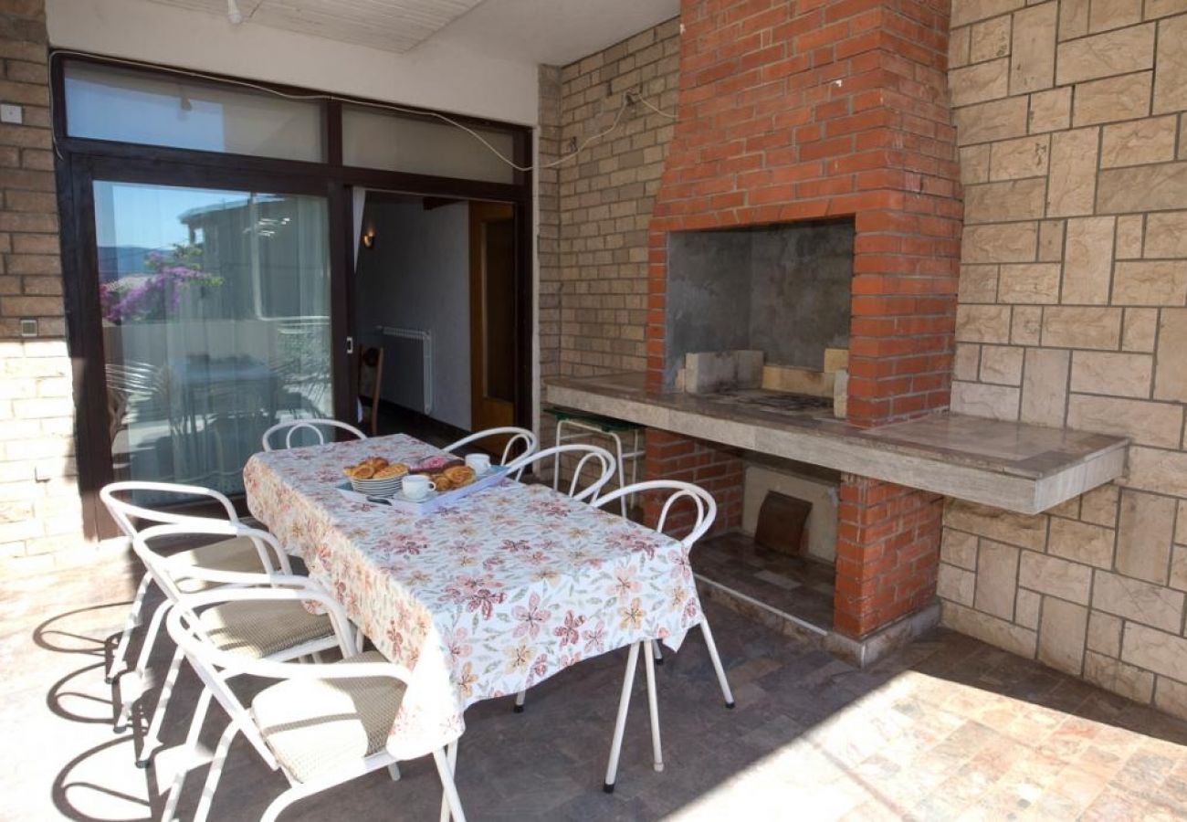 Apartament w Duce - Apartament w Duće z Widok na morze, balkon, Klimatyzacja, WIFI (5146-3)