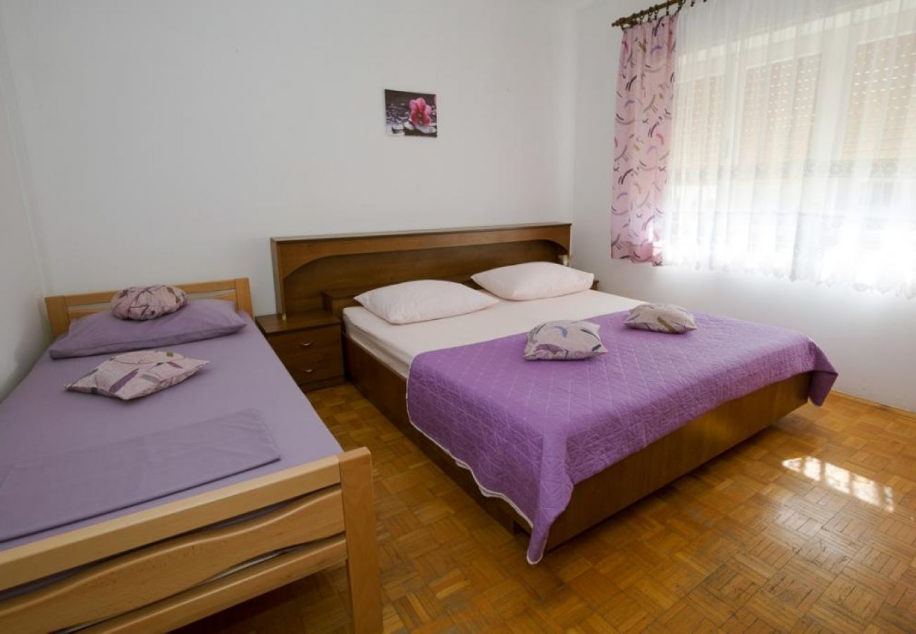 Apartament w Duce - Apartament w Duće z Widok na morze, balkon, Klimatyzacja, WIFI (5146-3)