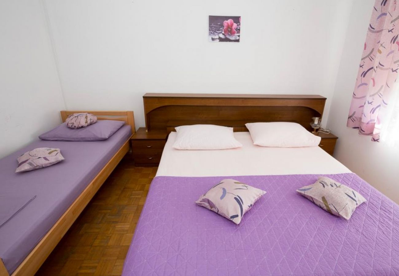 Apartament w Duce - Apartament w Duće z Widok na morze, balkon, Klimatyzacja, WIFI (5146-3)