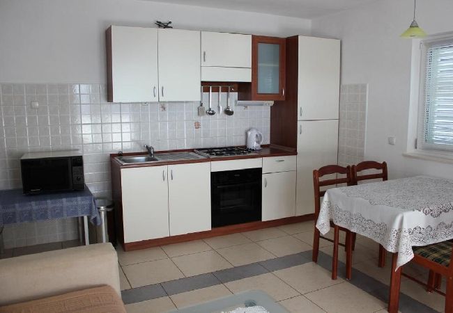 Apartament w Rogoznica - Apartament w Rogoznica z Widok na morze, balkon, Klimatyzacja, WIFI (5148-2) Apartament w Rogoznica - Apartament w Rogoznica z Widok na morze, balkon, Klimatyzacja, WIFI (5148-2)