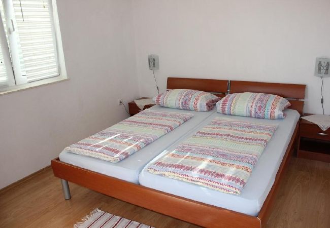 Apartament w Rogoznica - Apartament w Rogoznica z Widok na morze, balkon, Klimatyzacja, WIFI (5148-2) Apartament w Rogoznica - Apartament w Rogoznica z Widok na morze, balkon, Klimatyzacja, WIFI (5148-2)