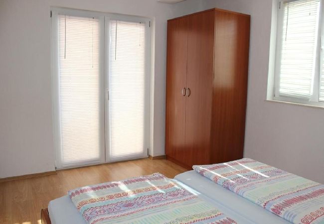 Apartament w Rogoznica - Apartament w Rogoznica z Widok na morze, balkon, Klimatyzacja, WIFI (5148-2) Apartament w Rogoznica - Apartament w Rogoznica z Widok na morze, balkon, Klimatyzacja, WIFI (5148-2)