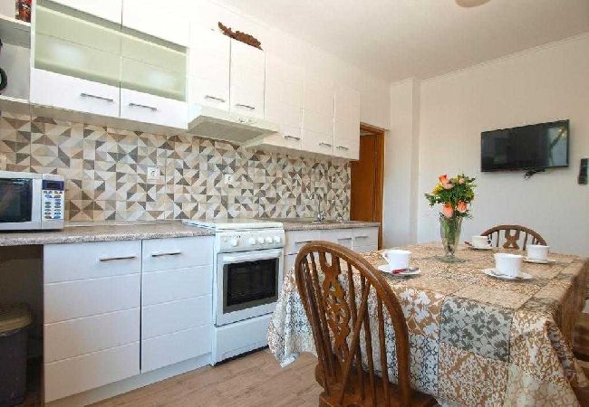 Apartament w Pula - Apartament w Pula z taras, Klimatyzacja, WIFI, Pralka (633-6) Apartament w Pula - Apartament w Pula z taras, Klimatyzacja, WIFI, Pralka (633-6)