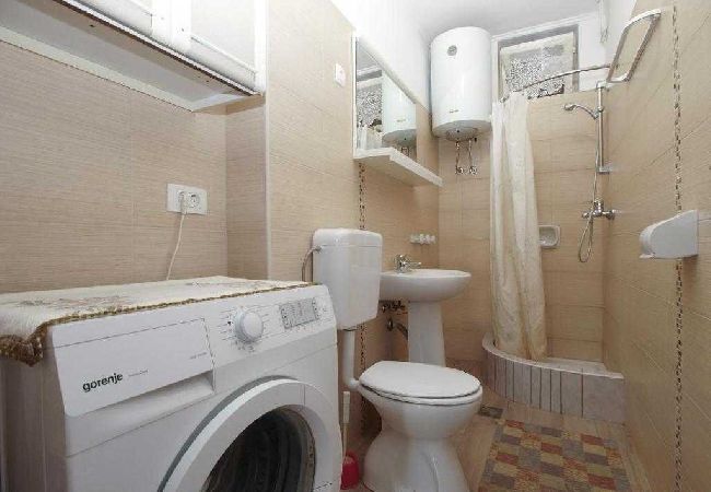 Apartament w Pula - Apartament w Pula z taras, Klimatyzacja, WIFI, Pralka (633-6) Apartament w Pula - Apartament w Pula z taras, Klimatyzacja, WIFI, Pralka (633-6)