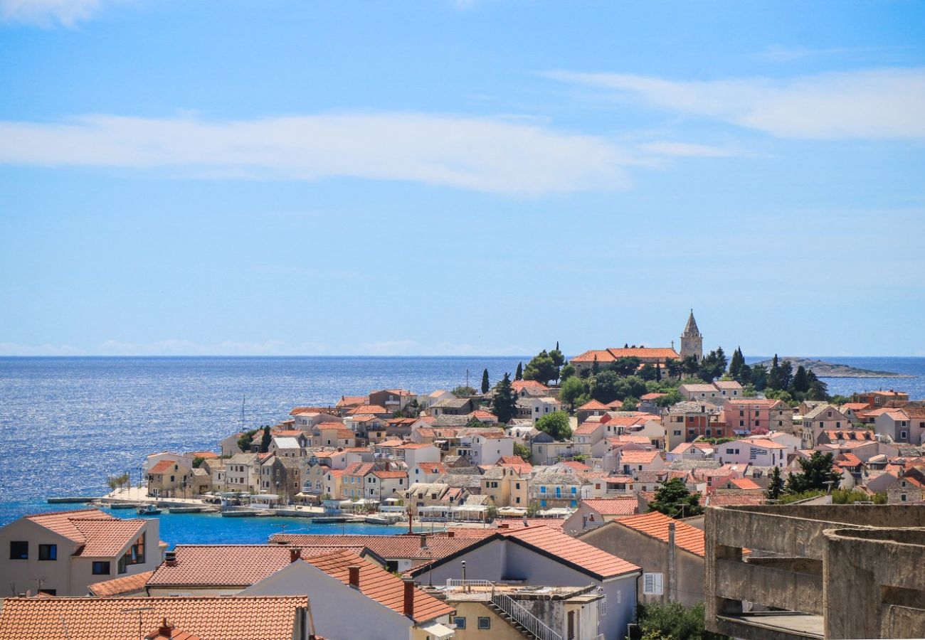 Apartament w Primošten - Apartament w Primošten z Widok na morze, taras, Klimatyzacja, WIFI (5162-2)