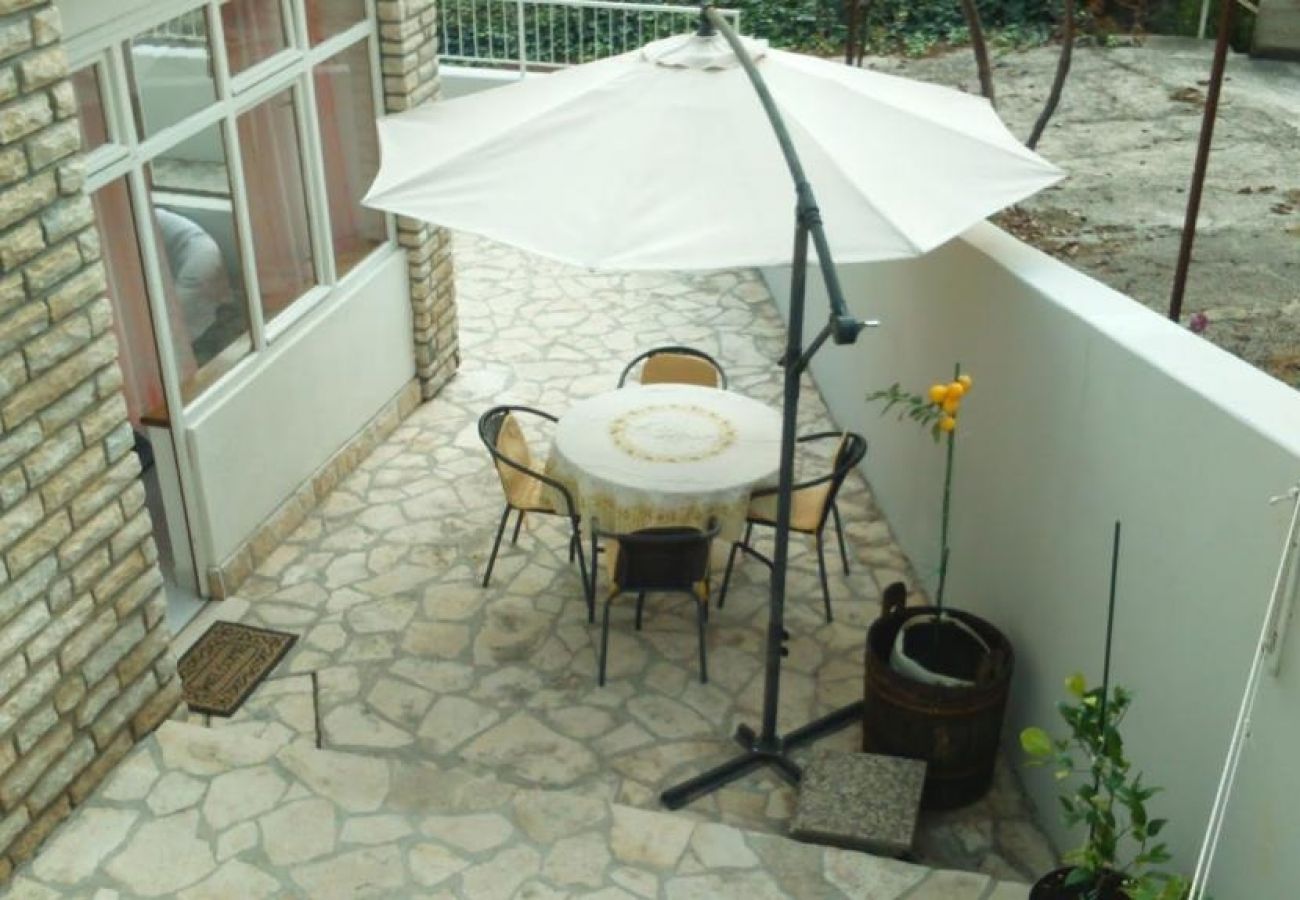 Apartament w Primošten - Apartament w Primošten z Widok na morze, taras, Klimatyzacja, WIFI (5155-1)