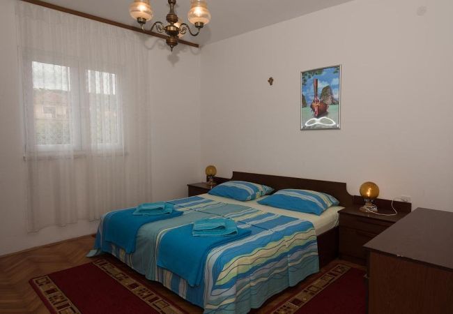 Apartament w Dvornica - Apartament w Stupin Čeline z Widok na morze, balkon, Klimatyzacja, WIFI (5149-1) Apartament w Dvornica - Apartament w Stupin Čeline z Widok na morze, balkon, Klimatyzacja, WIFI (5149-1)