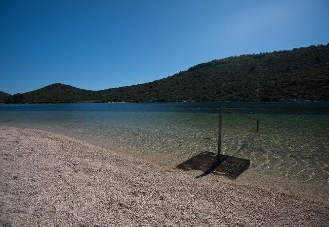 Apartament w Dvornica - Apartament w Stupin Čeline z Widok na morze, balkon, Klimatyzacja, WIFI (5149-1) Apartament w Dvornica - Apartament w Stupin Čeline z Widok na morze, balkon, Klimatyzacja, WIFI (5149-1)