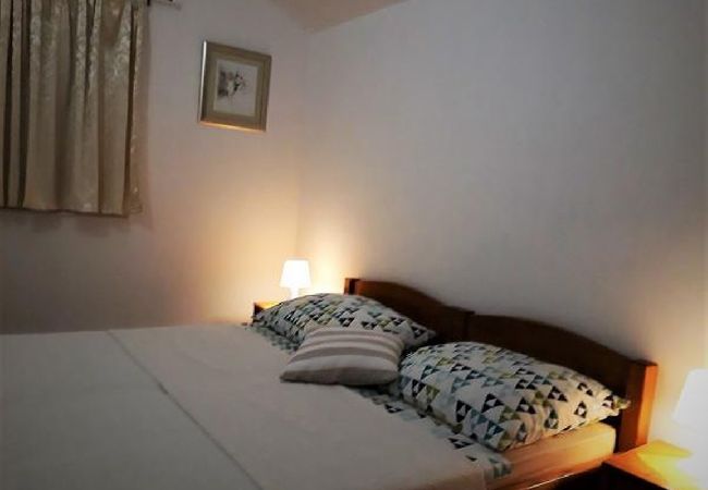 Apartament w Ražanj - Apartament w Ražanj z Widok na morze, taras, Klimatyzacja, WIFI (4773-3) Apartament w Ražanj - Apartament w Ražanj z Widok na morze, taras, Klimatyzacja, WIFI (4773-3)