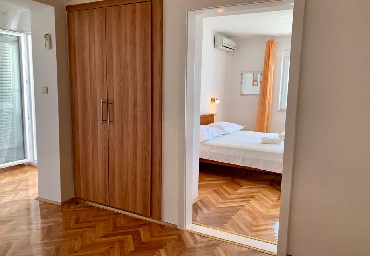 Apartament w Duce - Apartament w Duće z Widok na morze, balkon, Klimatyzacja, WIFI (4174-10)