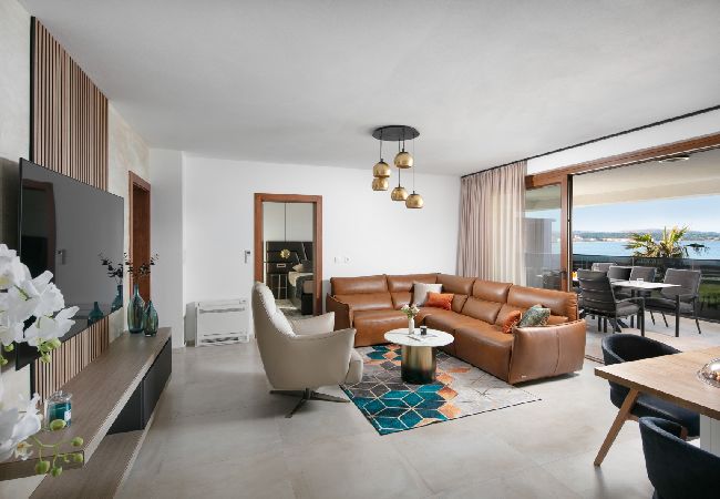 Apartament w Vir - Apartament w Vir z Widok na morze, taras, Klimatyzacja, WIFI (5176-2) Apartament w Vir - Apartament w Vir z Widok na morze, taras, Klimatyzacja, WIFI (5176-2)