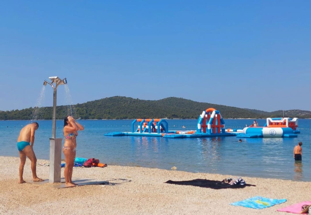 Apartament w Žaborić - Apartament w Žaborić z Widok na morze, balkon, Klimatyzacja, WIFI (5177-1)