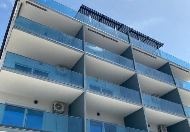 Apartament w Lokva Rogoznica - Apartament w Lokva Rogoznica z Widok na morze, balkon, Klimatyzacja, WIFI (5118-7) Apartament w Lokva Rogoznica - Apartament w Lokva Rogoznica z Widok na morze, balkon, Klimatyzacja, WIFI (5118-7)